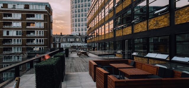 6 Innovative Ways to Enhance Your Patio with a Louvered Pergola