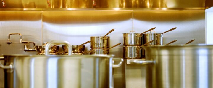 7 Common Mistakes to Avoid When Buying Metal Supply