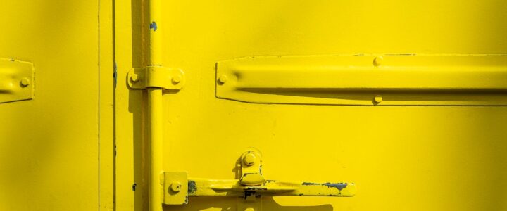 Painting Metal Surfaces: What You Need to Know